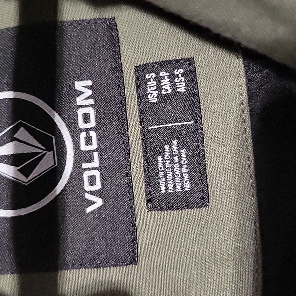 Volcom jacket - Picture 2 of 9